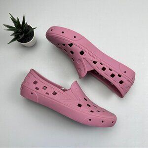 NEW VANS Slip-On TRK Shoe